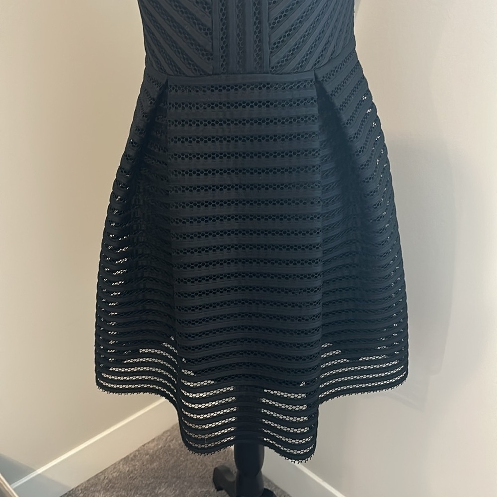 Black Structured Mini Dress Express - Picture 3 of 9